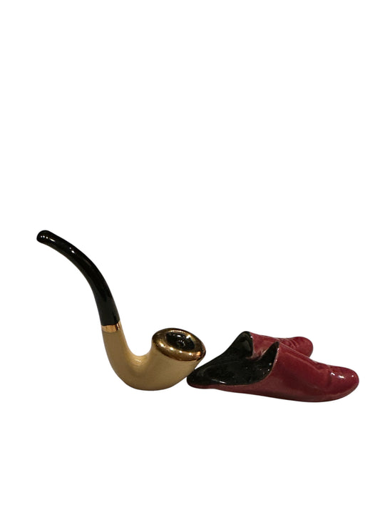 Vintage 2 inch pipe and slippers Salt and pepper shaker set