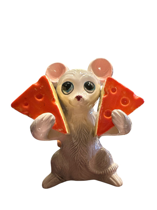 Vintage Mouse With Cheese Salt and Pepper Shakers Set